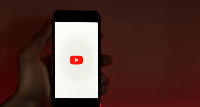 Why Did YouTube Delete Channels With Content About the Ukraine War?